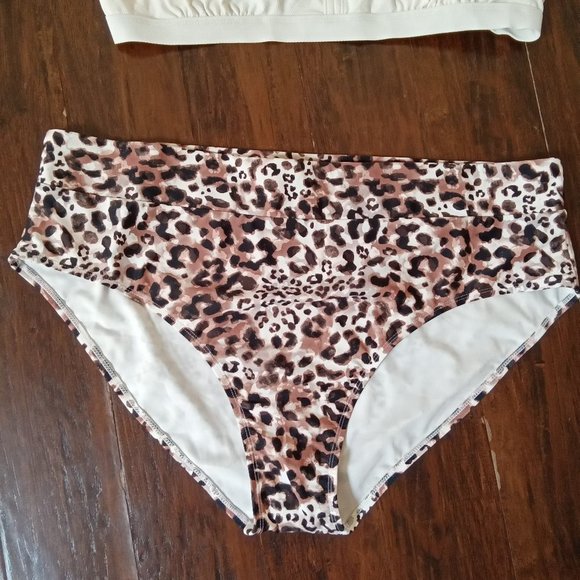 NWT Time & Tru Vanilla Dream Swim Top Size 1X & Cheetah Bottoms Size XL - Picture 3 of 6